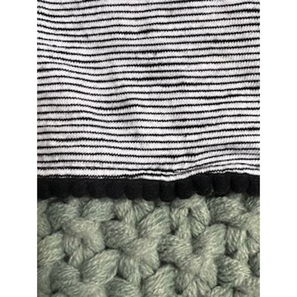 Talbots Woman Black and White Striped Tunic with Crochet Trim Plus Size 1X - Picture 2 of 7